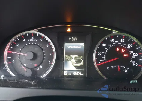 2015 Toyota Camry Se z USA, uszkodzony, nr VIN 4T1BF1FK1FU891516